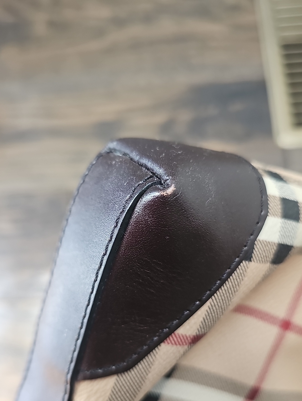 BURBERRY Classic Plaid Crossbody Bag with Dark Brown Trim - Picture 11 of 16